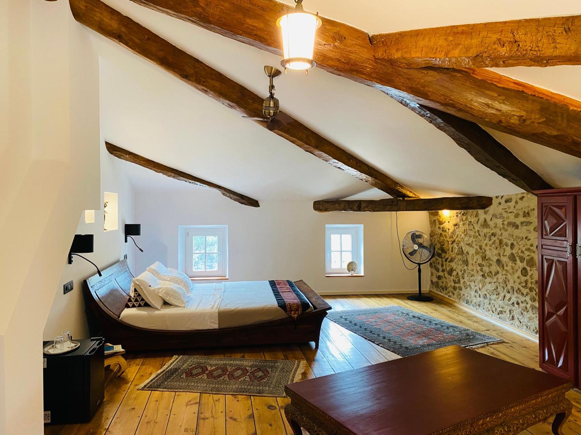 Aux Berges Du Libre Bed and Breakfast Felines-Termenes Værelse billede